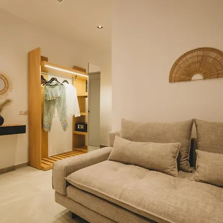 Capital Skopelos Apartmanhotel 3*