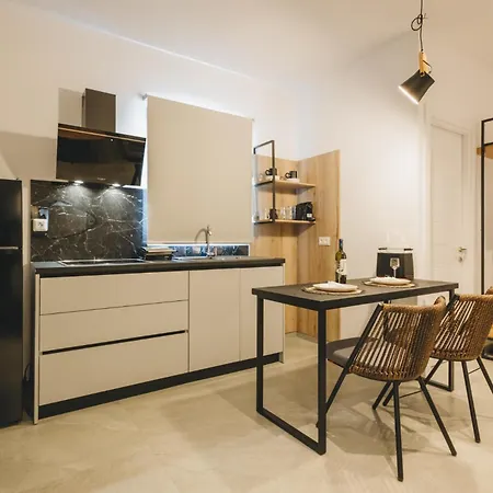 Capital Skopelos 3*