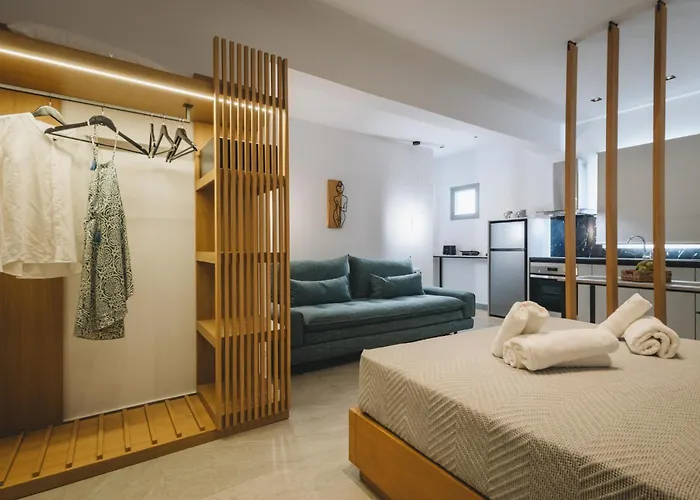 Capital Skopelos شقة فندقية 3*